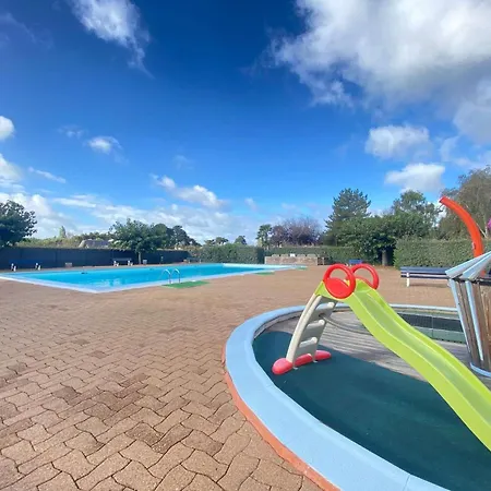 Les Hauts De La Baule, T2 Mezzanine Avec Piscine - - Lb010-031 Apartmán La Baule